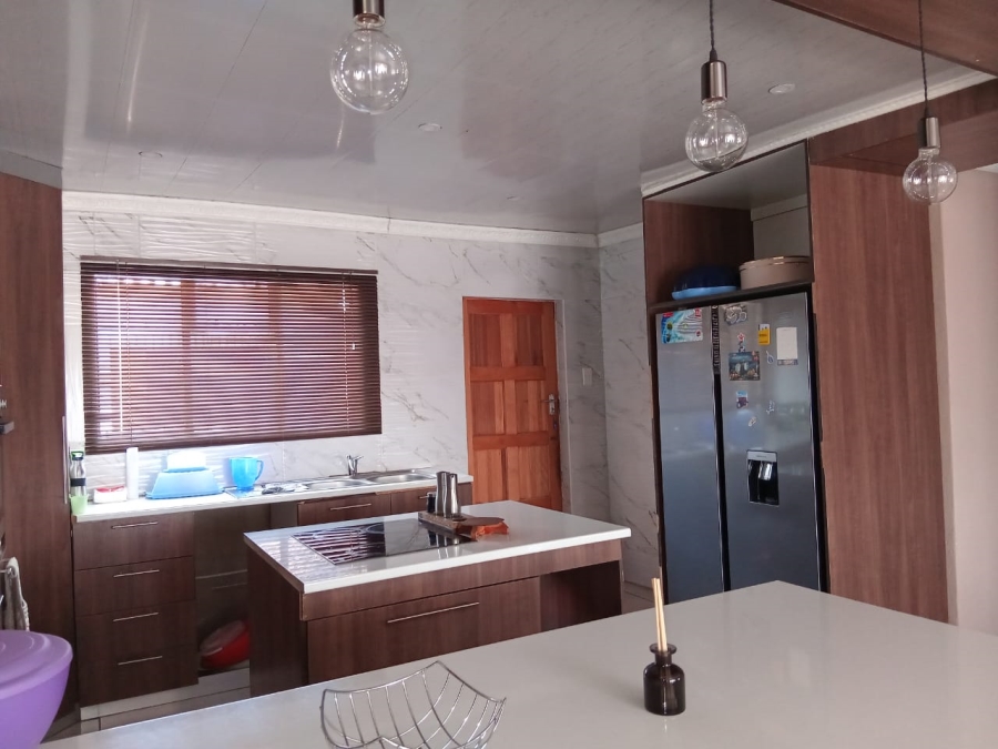 3 Bedroom Property for Sale in Botshabelo Free State